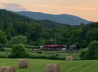 Night Ln, Epworth, GA 30541