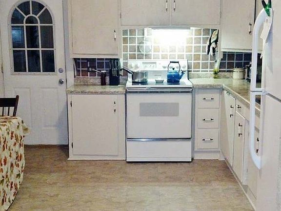 5th image of 130 E Monico St #E