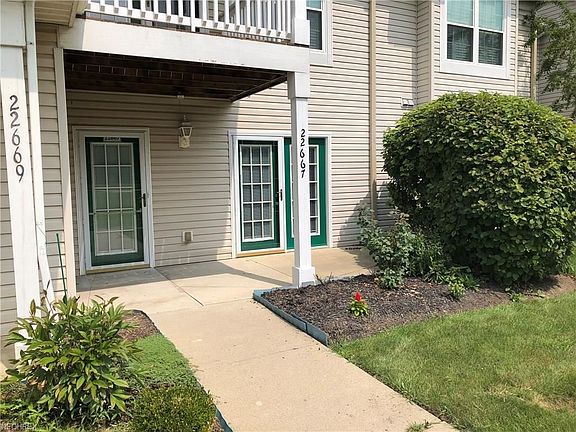 2nd image of 22667 Lenox Dr #617