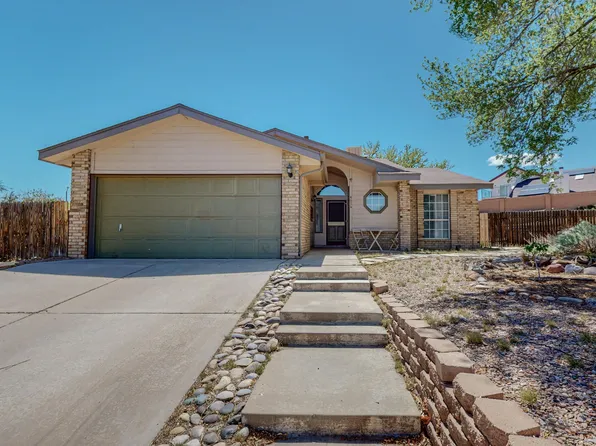 4616 Mahonia Rd NW, Albuquerque, NM 87120