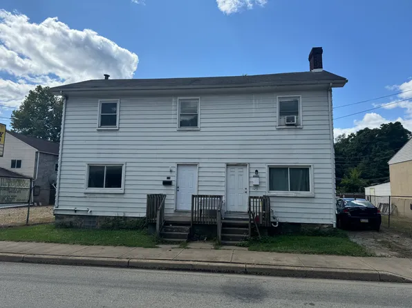 125 Clinton Ave #123, Oakdale, PA 15071