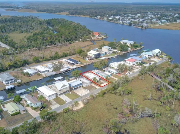 2808 N Comanche Point, Crystal River, FL 34429