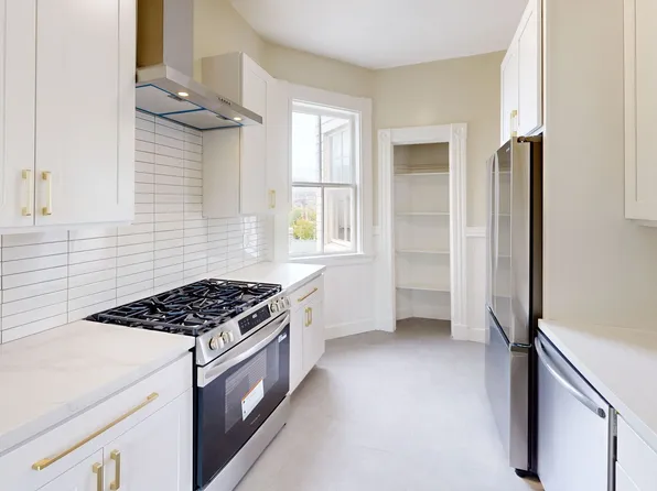 2952-2960 Folsom Street, 2952 Folsom St #3, San Francisco, CA 94110