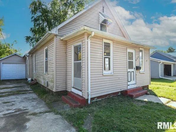 437 N Avenue B, Canton, IL 61520