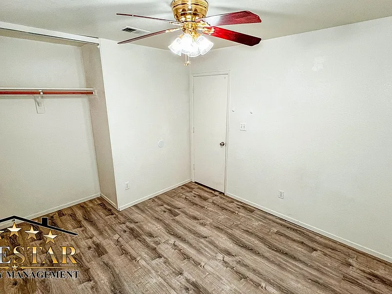 5514 Sierra Caves Ave — Photo 14