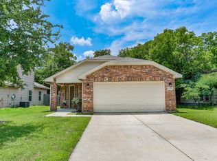 1516 E Broadway St, Gainesville, TX 76240