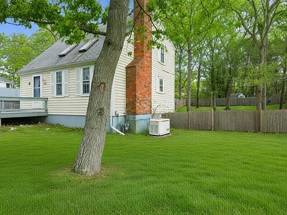 2nd image of 292 Megan Rd