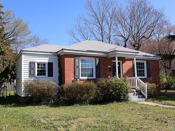 3rd image of 4609 Eastover Ave