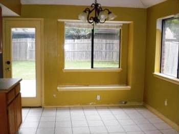 3rd image of 2916 Country Creek Ln