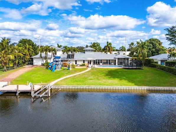 3815 S LAKE Drive, Boynton Beach, FL 33435