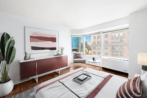 Rented by City Connections Realty | media 15