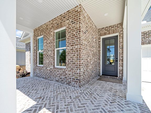 4th image of 214 Safflower Ln