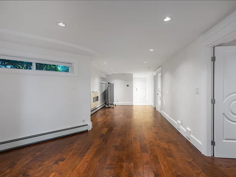 611 Saint Andrews Rd — Photo 15