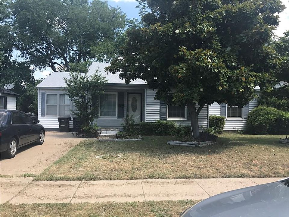 1st image of 921 Vicki Ln