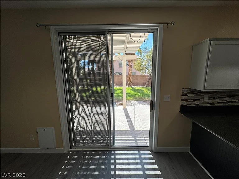749 Beach Park St — Photo 12