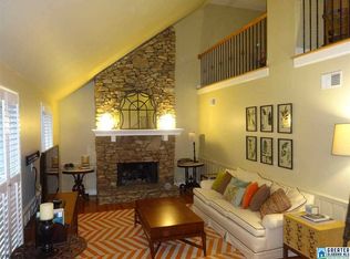 136 Caliente Dr, Hoover, AL 35226