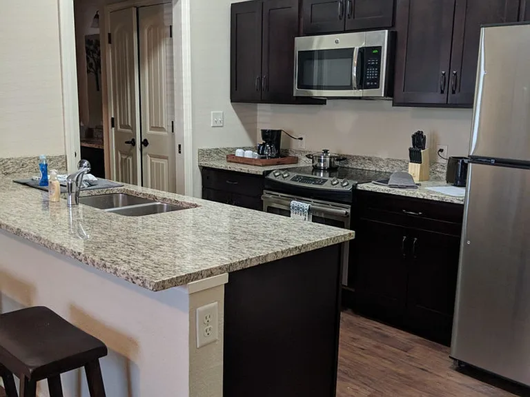Anderson House Apartments — Photo 1