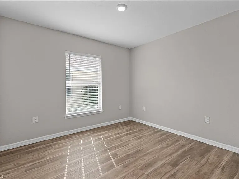 120 Britt Rd — Photo 22