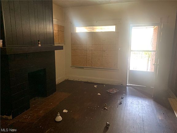 5th image of 4137 E 104th St