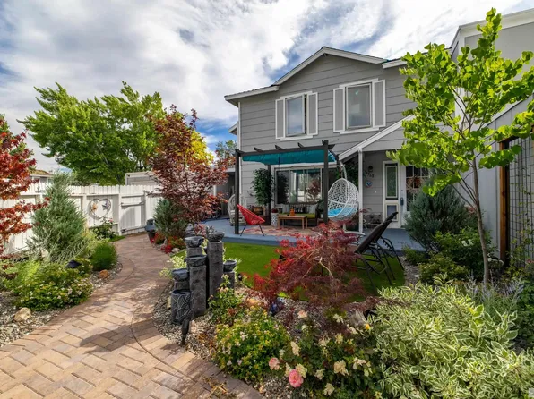 7568 Cumberland Cir, Reno, NV 89511