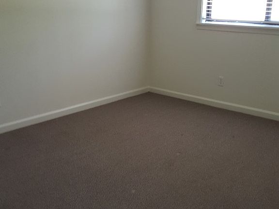 2nd image of 1010 Wertland St #2B