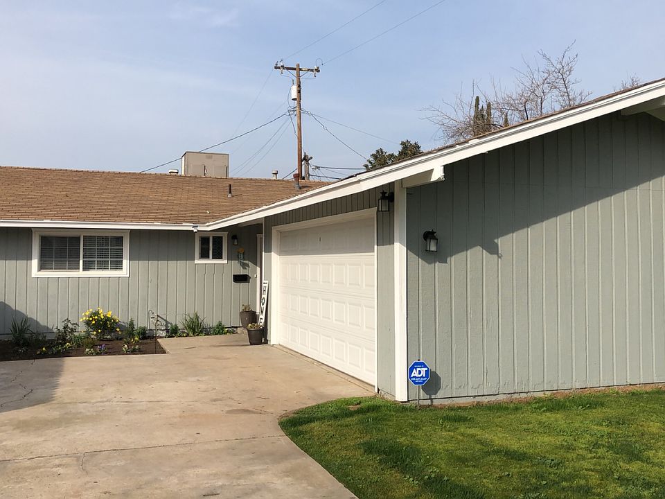 1st image of 2217 N Thorne Ave