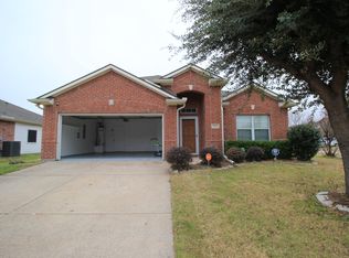 5815 Twilight Dr, Grand Prairie, TX 75052