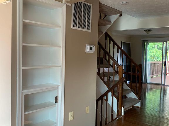 2nd image of 19148 Partridge Wood Dr