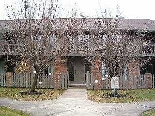2nd image of 29668 E River Rd