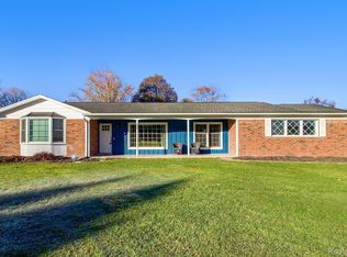 809 Kuebler Dr, Ann Arbor, MI