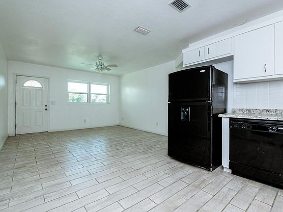 2nd image of 1020 Hartford Ave #1020