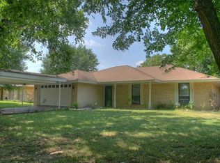 500 Carroll Ave, Ennis, TX 75119