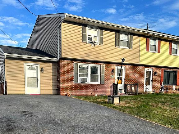 3rd image of 343 Carol Lynn Dr