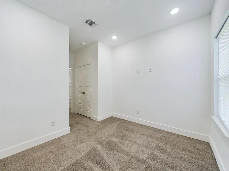 5206 Gold St #A — Photo 13