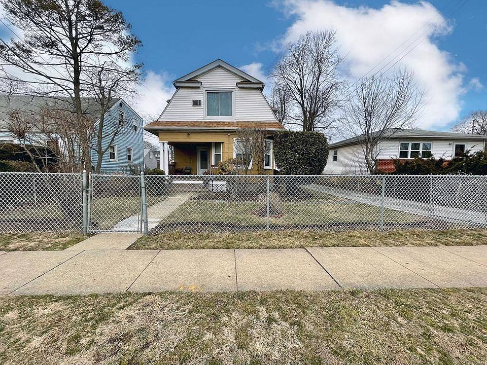 1st image of 93 W Clinton Ave