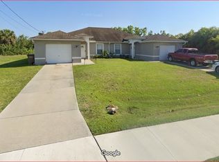 2046/2048 NE 6th St, Cape Coral, FL 33909