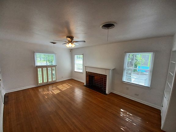 5th image of 1047 Donaldson Ave