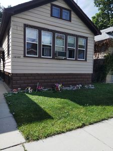 10102 S Yale Ave, Chicago, IL, 60628