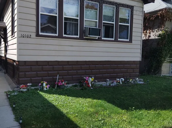 10102 S Yale Ave, Chicago, IL 60628