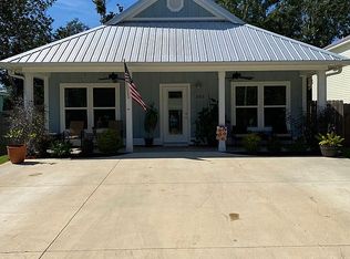 5311 Wolfhead Ave, Orange Beach, AL 36561