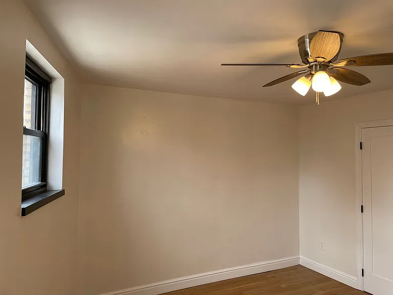 255 Shady Avenue — Photo 26