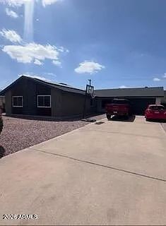 1243 E Riviera Dr — Photo 13