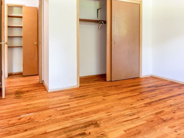 1401 Trailsway APT 4