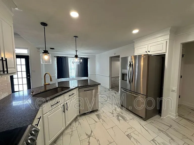 4687 Perry Mill Cir — Photo 5
