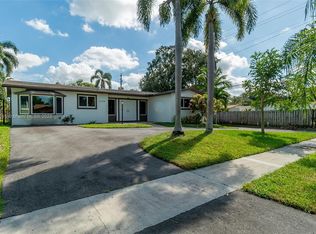 2109 N 39th Ave, Hollywood, FL 33021