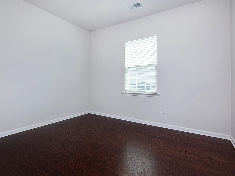 913 Ashton Oak Ct — Photo 21