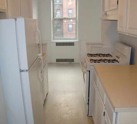 2nd image of 6981 108th St APT 2G