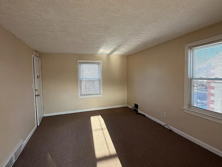 973 S Olden Ave #2 — Photo 7