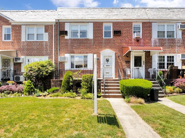 7336 174th St, Fresh Meadows, NY 11366