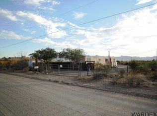 595 S Hope Rd, Golden Valley, AZ 86413